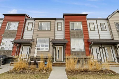 235 Copperstone Pk Se, Calgary, AB, T2Z5E4 | Card Image