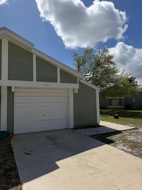 1456 Se Rivergreen Cir, Port St Lucie, FL, 34952-4133 | Card Image