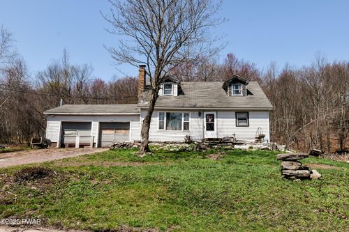 429 Flat Rock Rd, Forest City, PA, 18421-9642 | Card Image