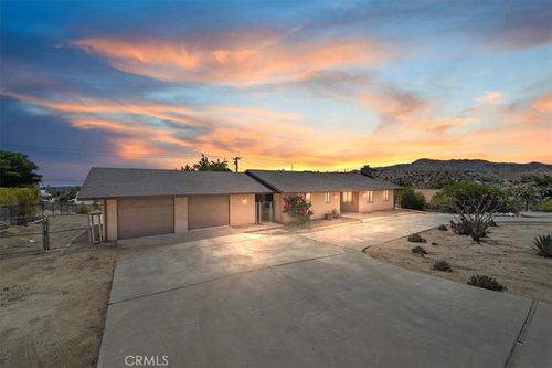 7575 Whitney Ave, Yucca Valley, CA, 92284-2355 | Card Image