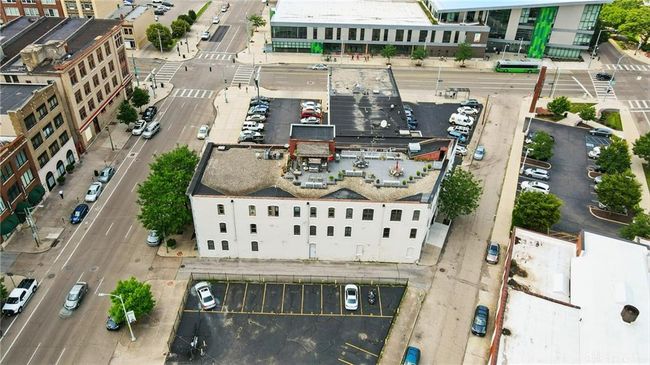 STE-203 - 18 S Saint Clair St, Condo with 1 bedrooms, 2 bathrooms and null parking in Dayton OH | Image 4