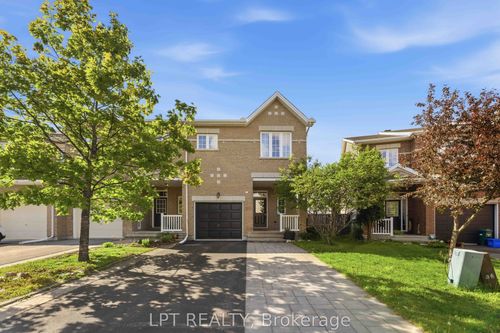 321 Kingbrook Drive, Kanata, ON, K2M0G1 | Card Image