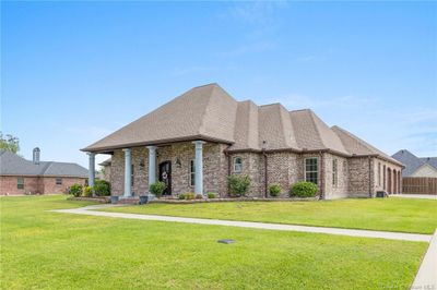 3665 W Cabella Drive, House other with 5 bedrooms, 3 bathrooms and 3 parking in Sulphur LA | Image 2