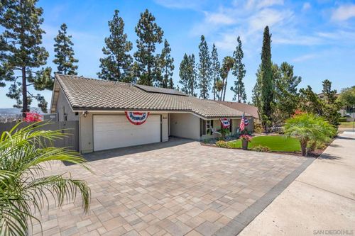 1217 Pfeifer Ln, El Cajon, CA, 92020-8803 | Card Image