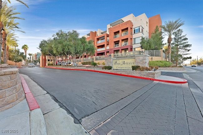 Guard gated community | Image 33