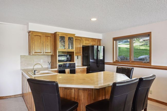 10481 Bluff Rd, House other with 5 bedrooms, 4 bathrooms and null parking in Eden Prairie MN | Image 43