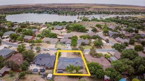 26 Highland Dr, Ransom Canyon, TX, 79366-2315 | Card Image