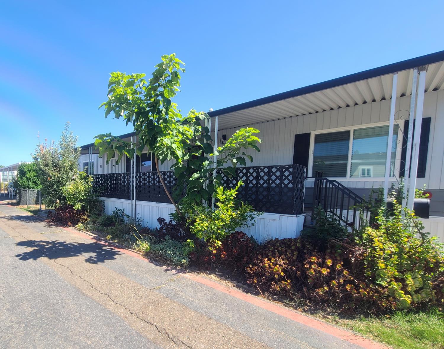 Manufactured In Park in Citrus Heights 3