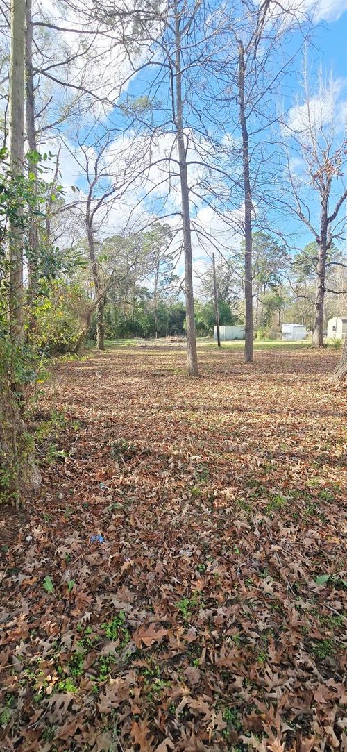 20668 Pin Oak Rd, New Caney, TX, 77357-6624 | Card Image