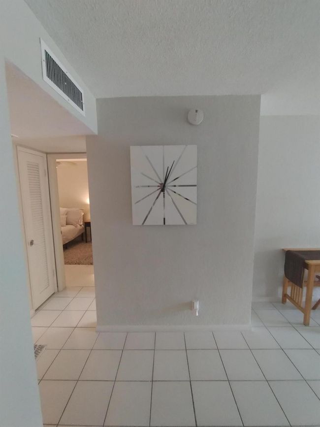 APT-218B - 4502 N Federal Hwy, Condo with 2 bedrooms, 2 bathrooms and null parking in Lighthouse Point FL | Image 21