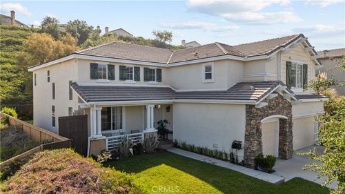 26426 Cardinal Dr, Canyon Country, CA, 91387-6315 | Card Image
