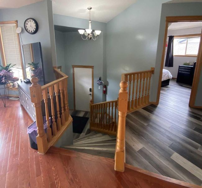 328 14 Street E, Home with 5 bedrooms, 3 bathrooms and 6 parking in Brooks AB | Image 11