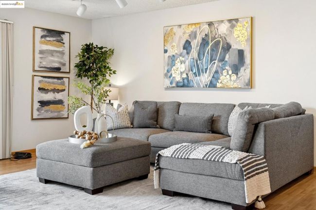APT-320 - 960 Shorepoint Ct, Condo with 2 bedrooms, 2 bathrooms and 2 parking in Alameda CA | Image 10