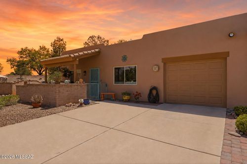 997 W Camino Erranle, Green Valley, AZ, 85614-5784 | Card Image