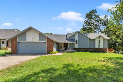 402 N Hightower Avenue, Nixa, MO, 65714 | Card Image