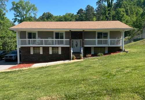2932 Old Britain Cir, Chattanooga, TN, 37421-1123 | Card Image
