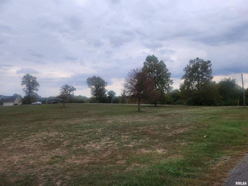 821 Bluebell Road, Duquoin, IL, 62832 | Card Image