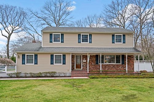 14 Hillside Ave, Saint James, NY, 11780-3108 | Card Image