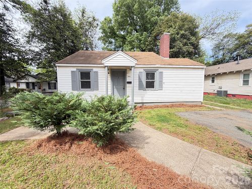 2212 Camp Greene St, Charlotte, NC, 28208-5044 | Card Image