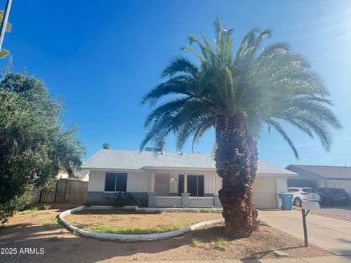 3801 W Poinsettia Dr, Phoenix, AZ, 85029-3131 | Card Image