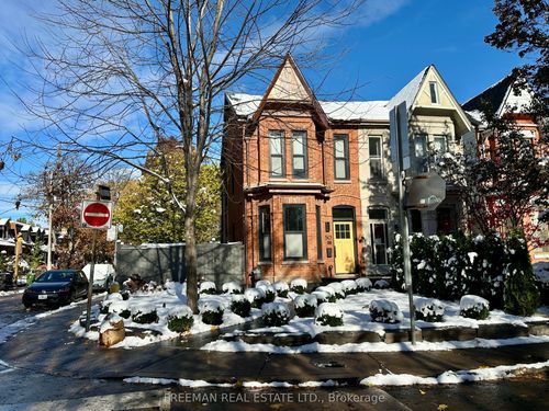 2-50 Russell St, Toronto, ON, M5S1B7 | Card Image