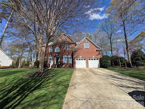 6301 Crown Hill Dr, Mint Hill, NC, 28227-5557 | Card Image