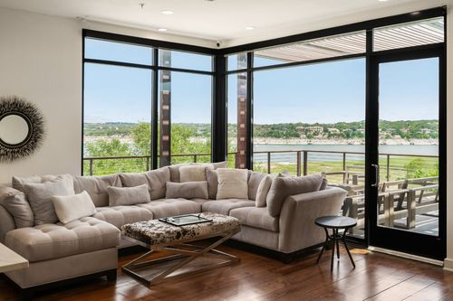 e201-1101 Ivean Pearson Rd, Lago Vista, TX, 78645-5019 | Card Image