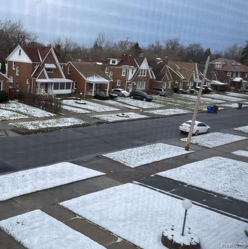 13044 Wilshire Dr, Detroit, MI, 48213-1976 | Card Image