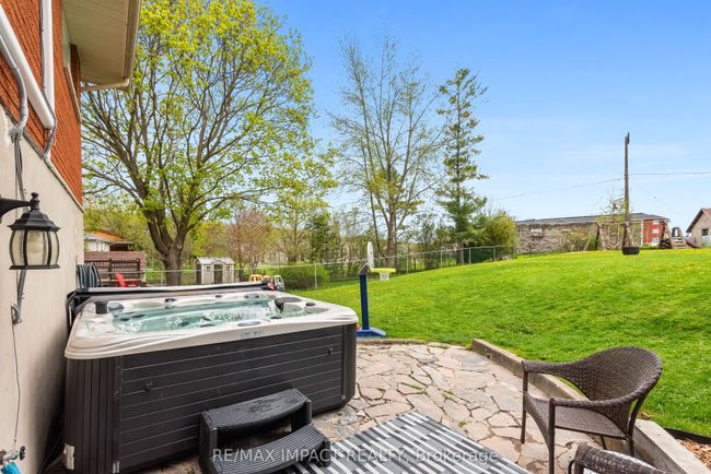 22 Tanner Rd, House other with 3 bedrooms, 3 bathrooms and 5 parking in Campbellford ON | Image 48