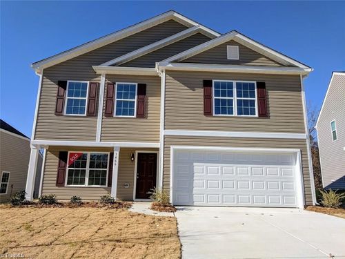 1033 Hidden Meadow Rd, Winston Salem, NC, 27127-6157 | Card Image