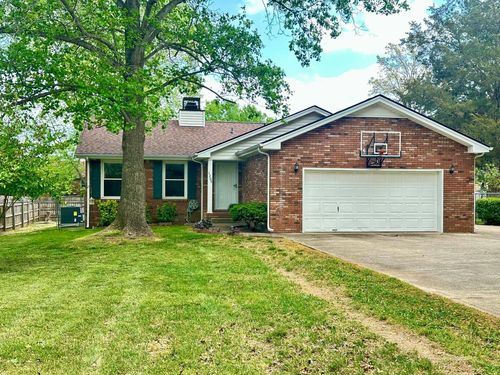1205 Woodbridge Dr, Clarksville, TN, 37042-5917 | Card Image