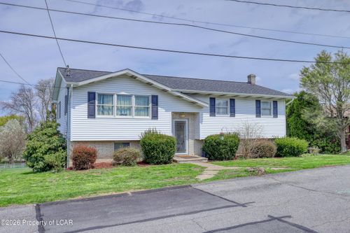699 1st St, Avoca, PA, 18641-1003 | Card Image