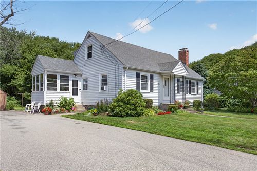 130 Thurston Street, East Providence, RI, 02915 | Card Image