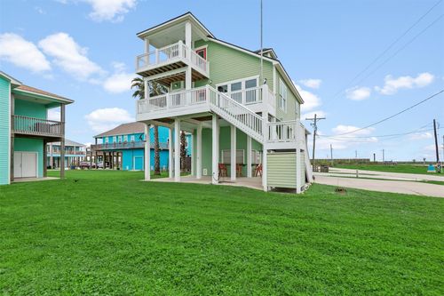 971 S Cove, Crystal Beach, TX, 77650-3428 | Card Image