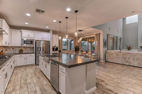 9636 Wildflower Vista Ave, Las Vegas, NV, 89166-3809 | Card Image