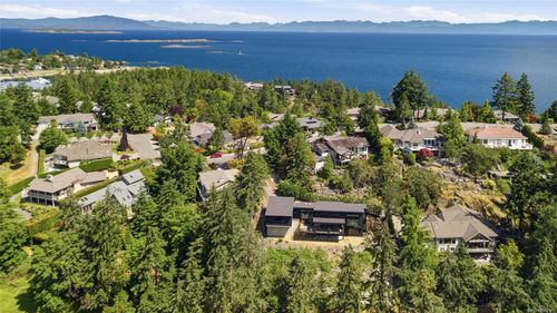 3576 Sheffield Pl, Nanoose Bay, BC, V9P9J8 | Card Image