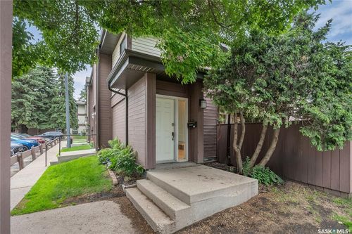 202-441 Pendygrasse Rd, Saskatoon, SK, S7M5C1 | Card Image