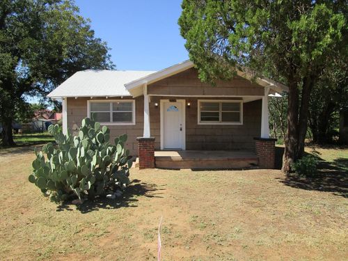 1205 N Avenue F, Haskell, TX, 79521 | Card Image
