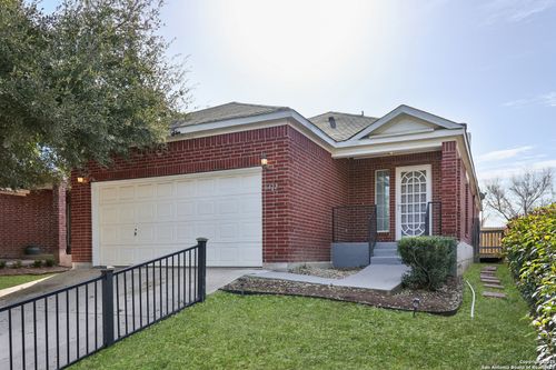 6422 Ithaca Fls, San Antonio, TX, 78239-1638 | Card Image