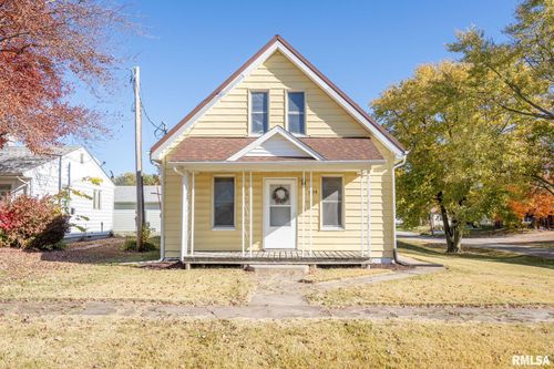 404 4th Ave, Sherrard, IL, 61281-7748 | Card Image