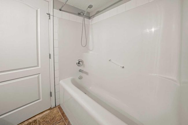 5 - 4626 44 Street, Townhouse with 2 bedrooms, 2 bathrooms and 1 parking in Sylvan Lake AB | Image 17