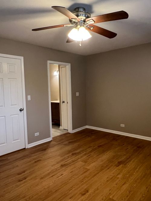 447-447 Kilkenny Ct, Carol Stream, IL, 60188-6013 | Card Image