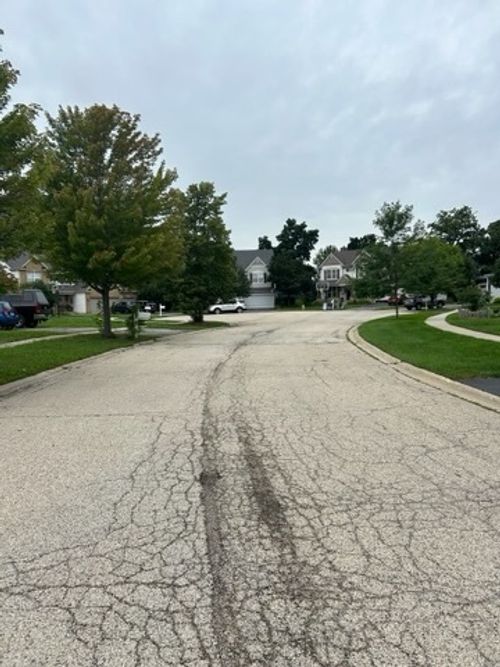 1190 Oak Shore Ln, ANTIOCH, IL, 60002-6200 | Card Image