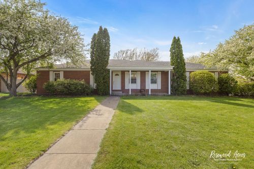 493 Parseghian Pl, Manteno, IL, 60950-1033 | Card Image