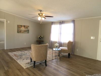 1008 Sanches Ave, House other with 3 bedrooms, 2 bathrooms and null parking in Pleasanton TX | Image 2