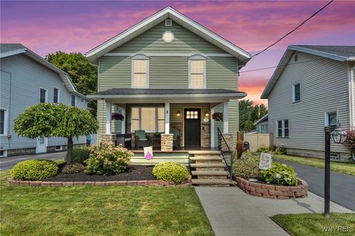 21 Union St, Batavia, NY, 14020-1315 | Card Image