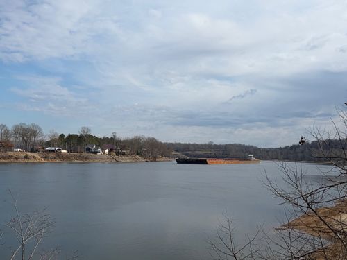 95 Cravens Dr, Savannah, TN, 38372-1907 | Card Image