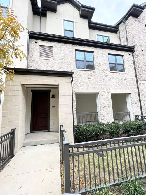 apt-405-12001 Inwood Rd, Dallas, TX, 75244-4000 | Card Image