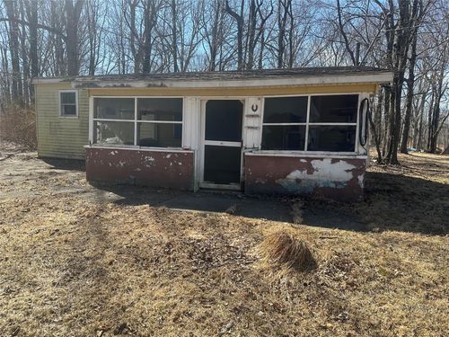 215 Martin Rd, Lagrangeville, NY, 12540-6317 | Card Image