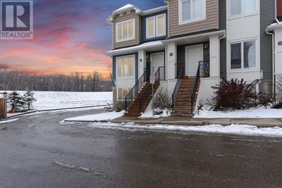 17 - 140 Fontaine Cres, Townhouse with 3 bedrooms, 3 bathrooms and 2 parking in Fort Mcmurray AB | Image 1